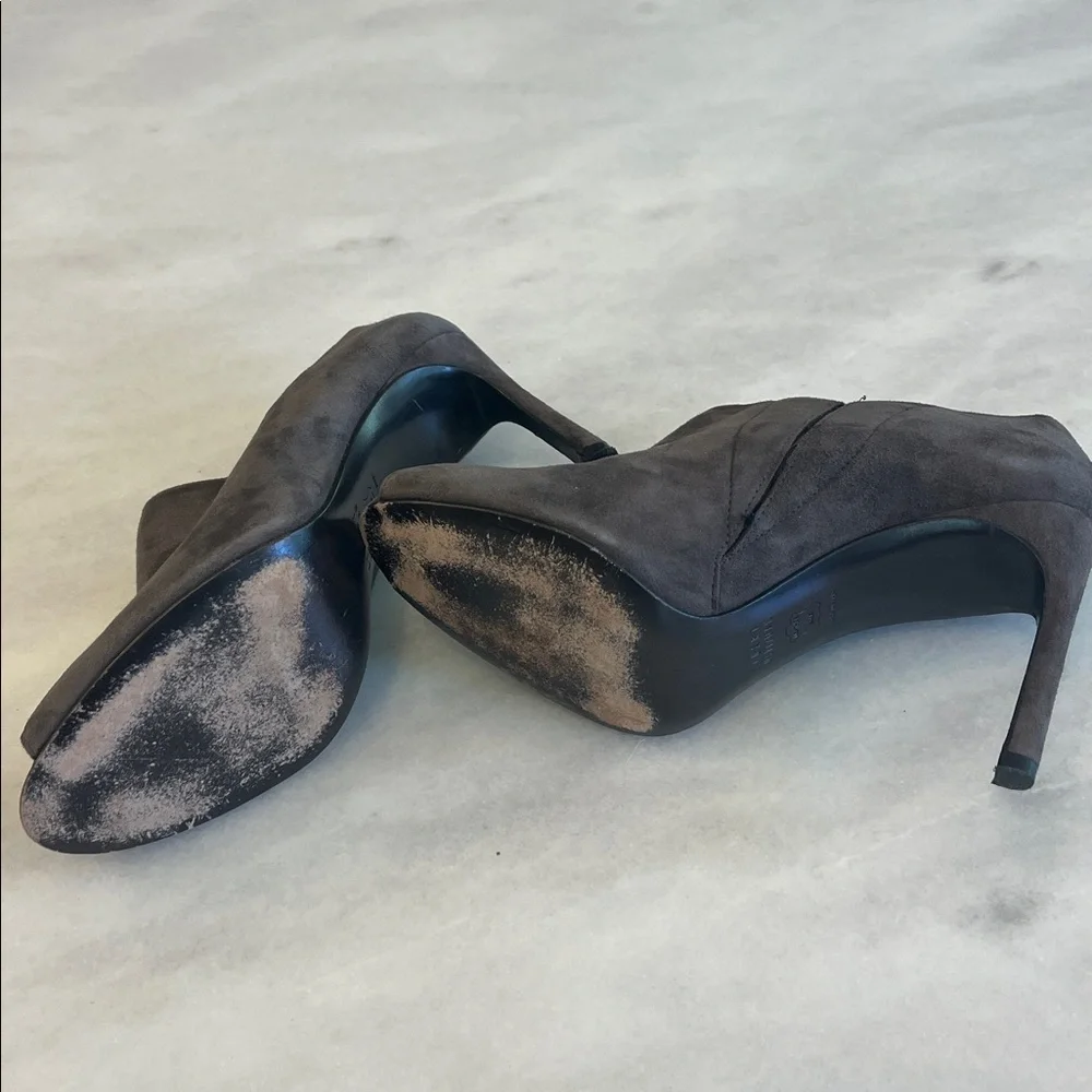 Stuart Weitzman Altamira Peep Toe Booties Londra Gray Suede Women's Size 8